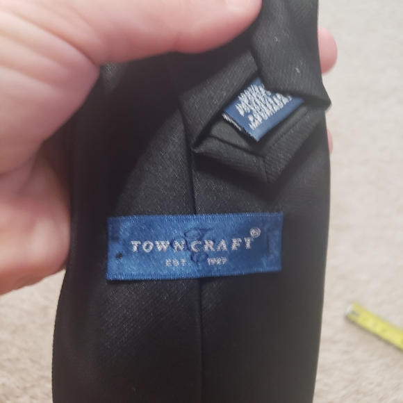 Towncraft vertically ribbed clip on tie - Picture 7 of 7